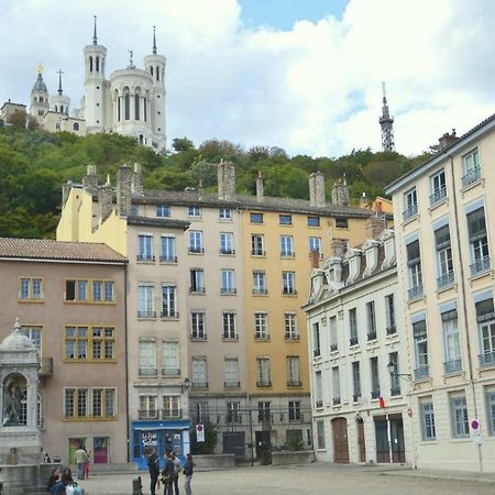 Cosy Apartment Ideally Located In The Old Town Lyon Buitenkant foto